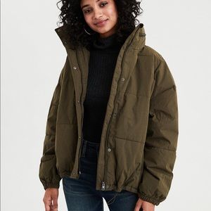 American Eagle Dolman Sleeve Puffer Jacket Green